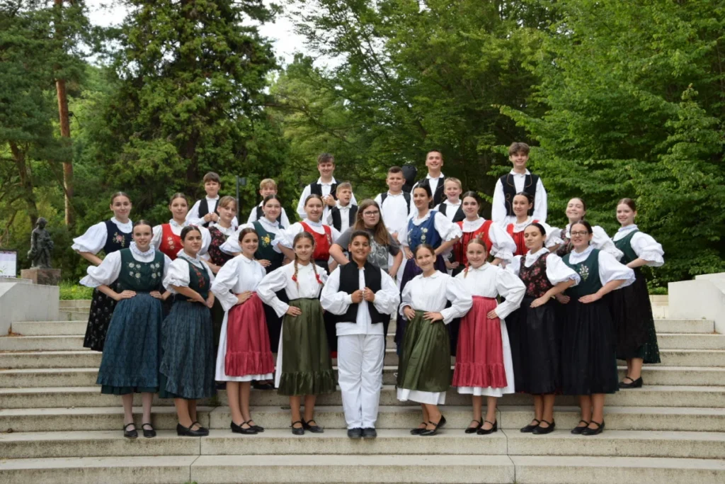 Dječje folklorno društvo “Sončece”